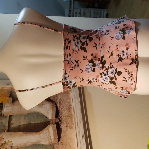 American Eagle Outfitters Tank - Picture 6 of 7